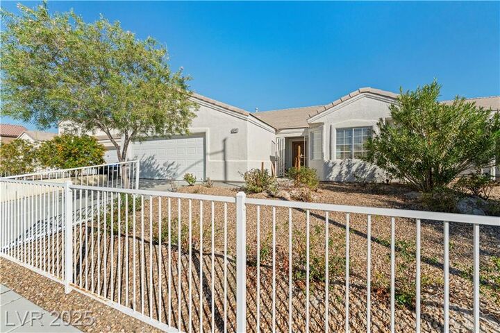 Property Photo: 5342 Pine Bough Street NV 89031