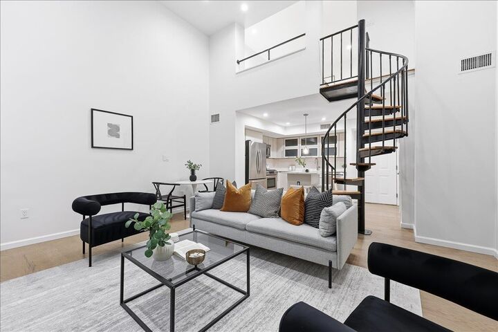 Property Photo:  818 Jefferson St 1C  NJ 07030 