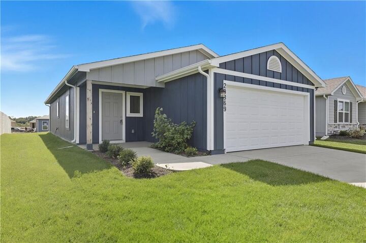 Property Photo:  20368 W 194th Terrace  KS 66083 