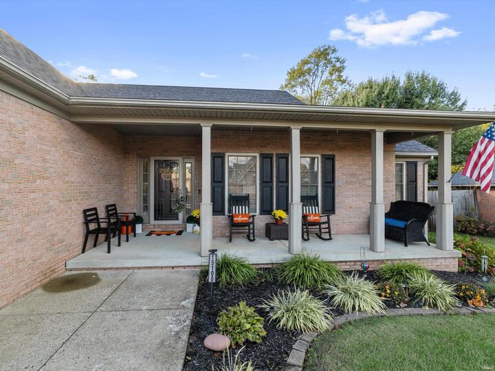 Property Photo:  15100 Kingsmont Drive  IN 47725 
