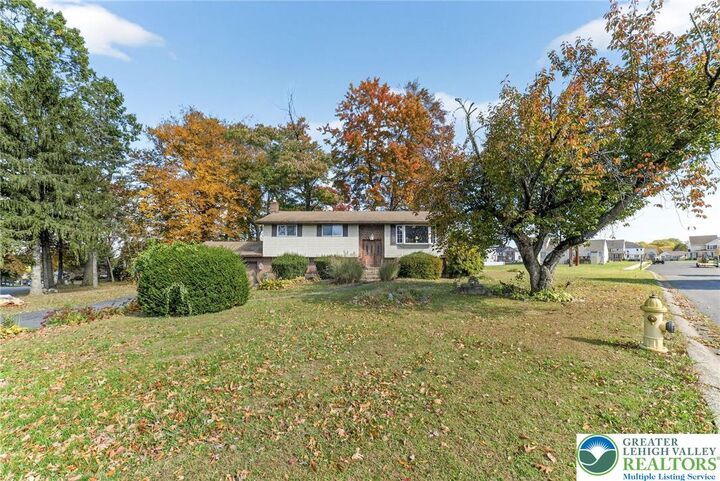 Property Photo: 3941 Bruce Lane PA 18020