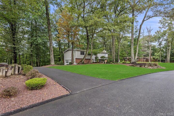 Property Photo:  17 Sherwood Ridge Road  NY 10901