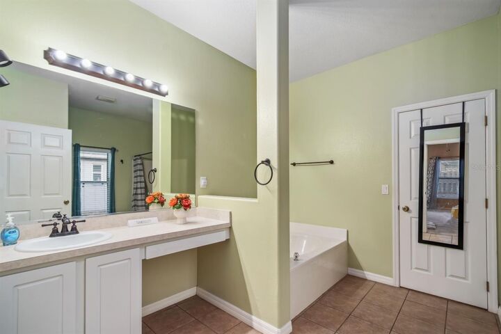 Property Photo: 2640 NE 25th Street FL 34470