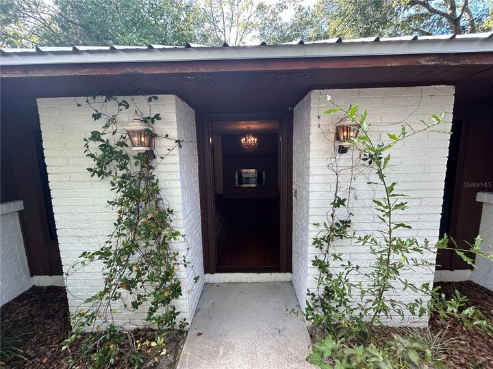 Property Photo:  1536 SE 43rd Terrace  FL 34471 