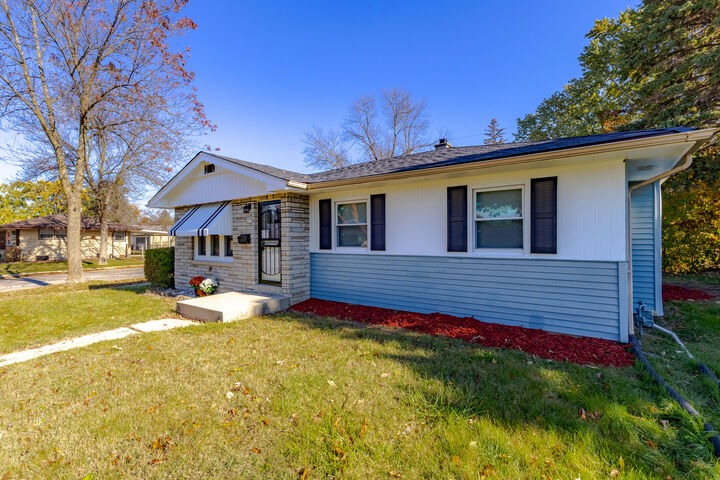 Property Photo: 6572 N 84th St WI 53224