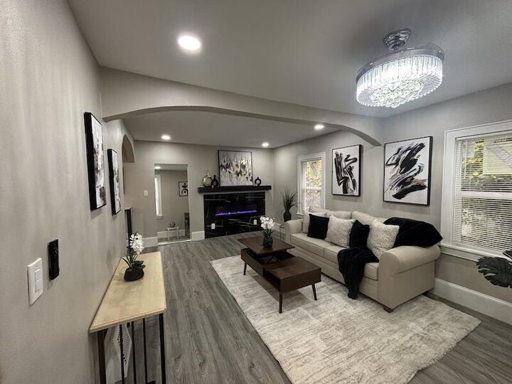 4265 N 39th St  Milwaukee WI 53216 photo