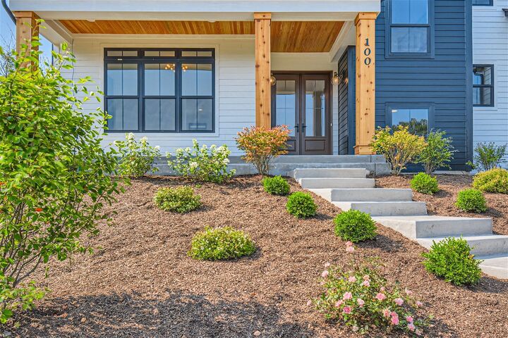 Property Photo: 8 Alexandra Drive IL 60048