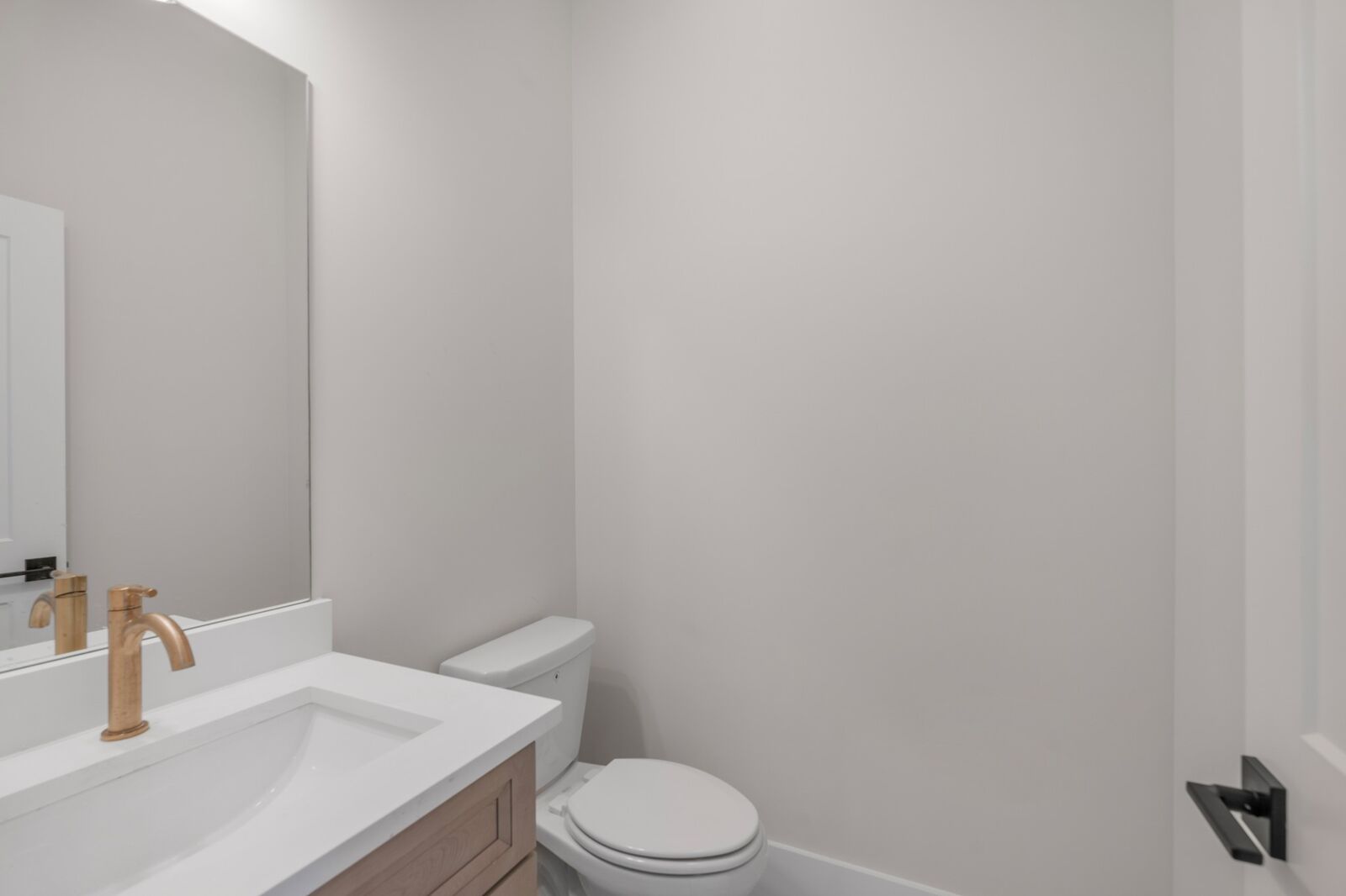 Property Photo:  3013 Batavia St  TN 37209 