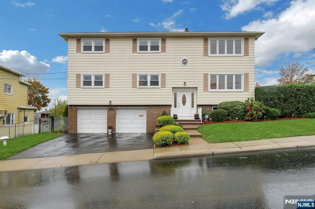 Property Photo:  426 Broad Street  NJ 07072 