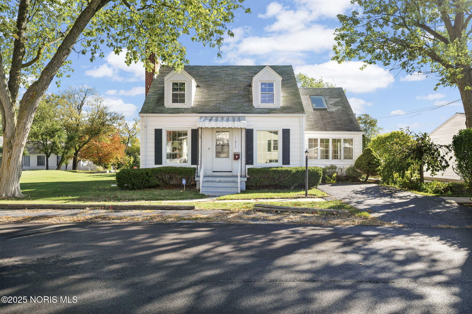 Property Photo: 1825 Pershing Street OH 45840