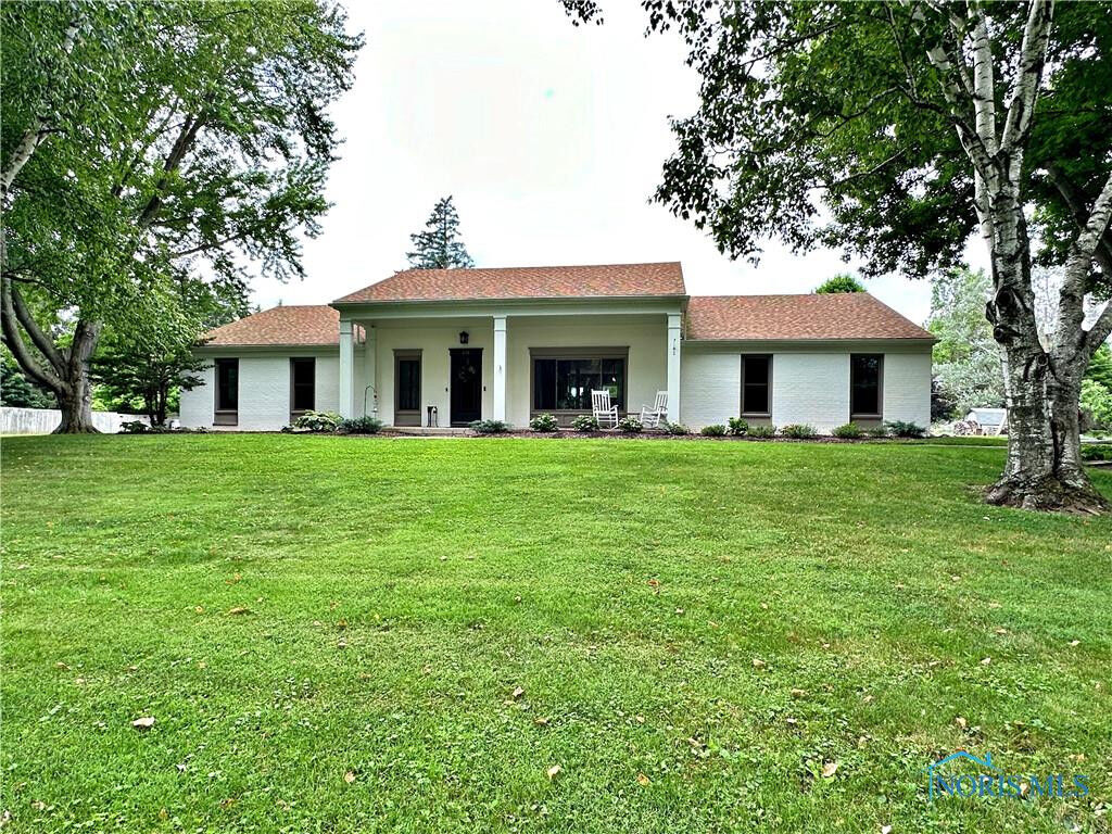 Property Photo:  239 Van Meter Drive  OH 44883 