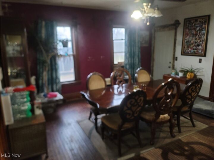 Property Photo:  868 Front Street SW  OH 44485 
