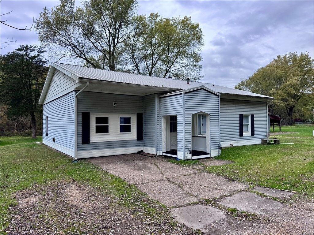 Property Photo:  2315 Blue Knob Road  OH 45750 