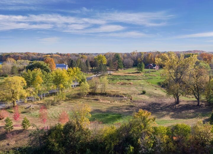 Property Photo:  995 Honey Hill  MN 55356