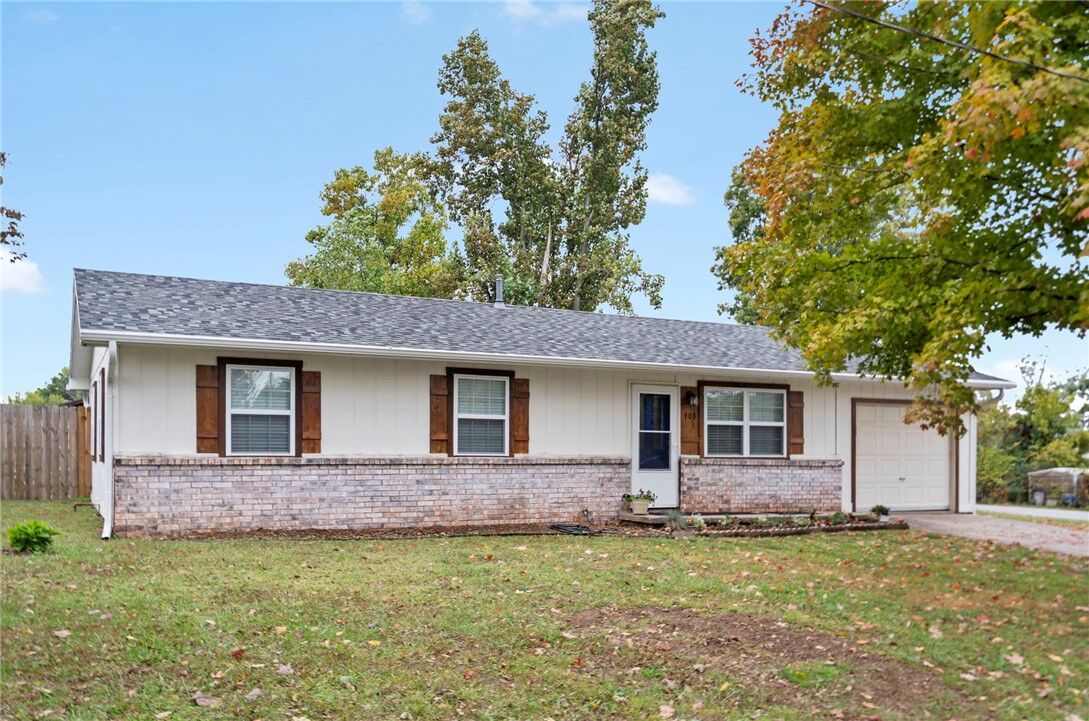 Property Photo: 103 NW J Street AR 72712