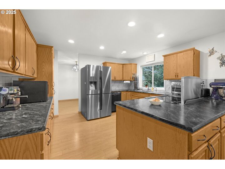 Property Photo: 11484 SE Idyllwild Ct OR 97015