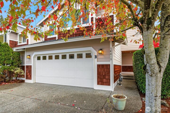 Property Photo:  14019  52nd Avenue W B  WA 98026