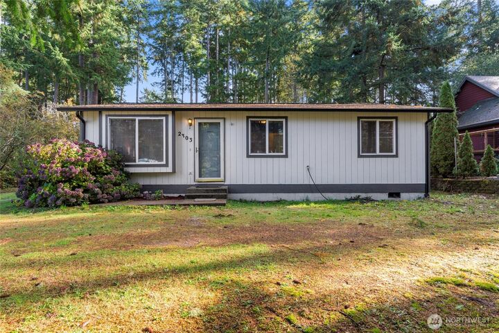 Property Photo:  2303  197th Avenue SW  WA 98349 