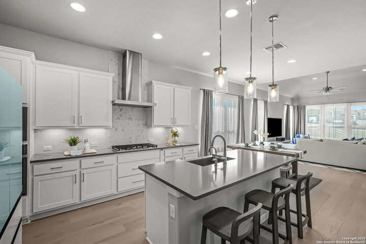 Property Photo: 3903 Gervasi TX 78261