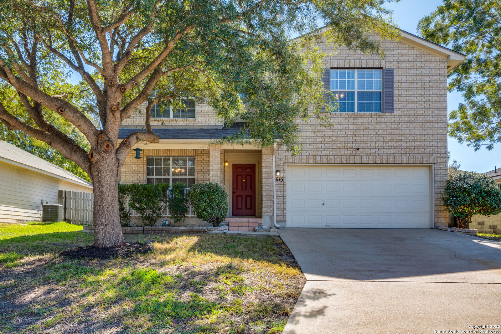 Property Photo:  1615 Sunnycrest  TX 78130 