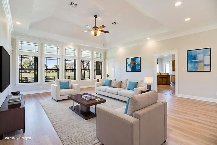 Property Photo:  5109 Beverly Dr  TX 76904 