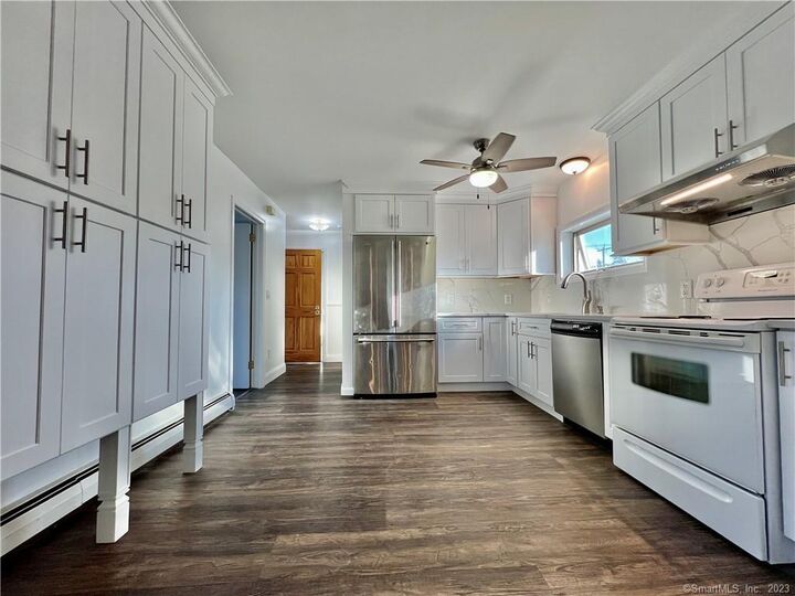 Property Photo:  826 Oldfield Road 2nd Fl+3rd Fl  CT 06824 