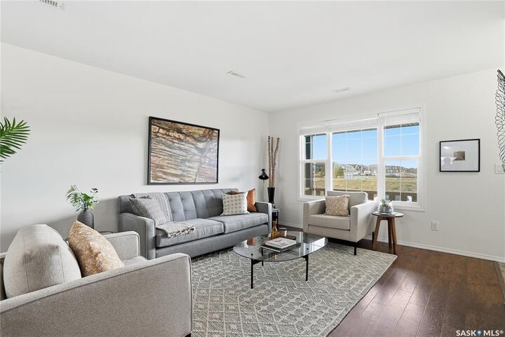 Property Photo:  270 Kloppenburg Way  SK S7W 0N8 