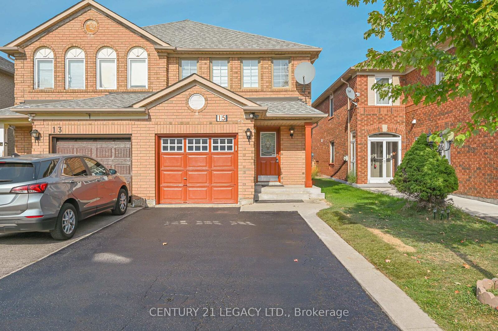 Property Photo: 15 Dusty Star Road ON L6R 1Y5