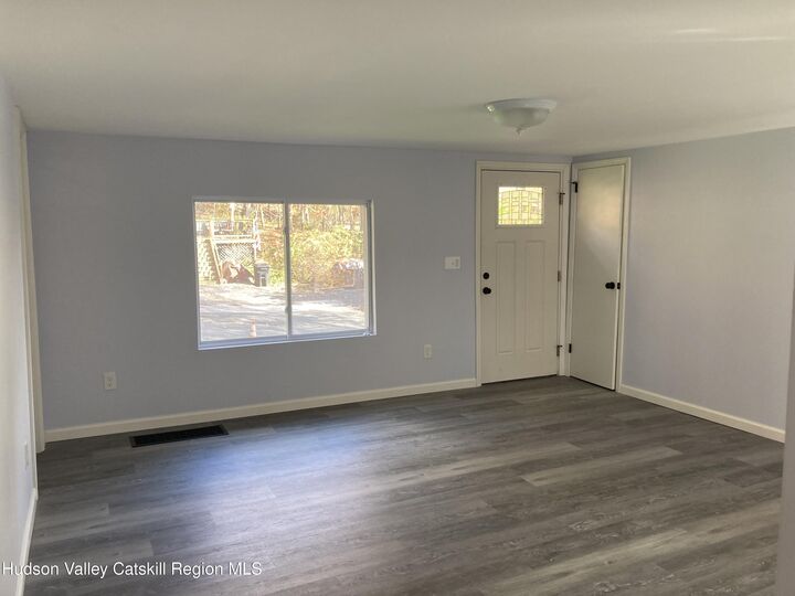 Property Photo:  6 Elm S  NY 12790 