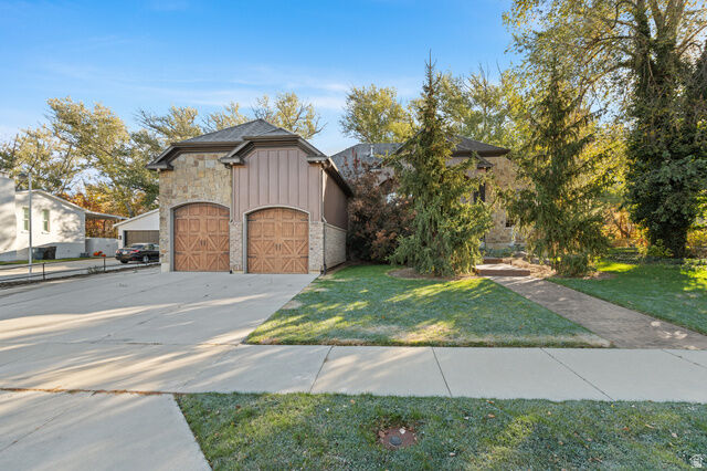 Property Photo:  10637 S Crescent Bend Dr  UT 84070 