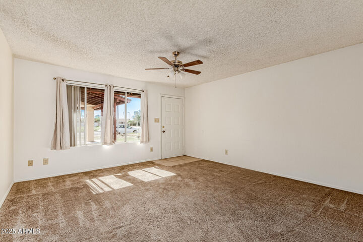 Property Photo:  1328 E Palmdale Drive  AZ 85282 