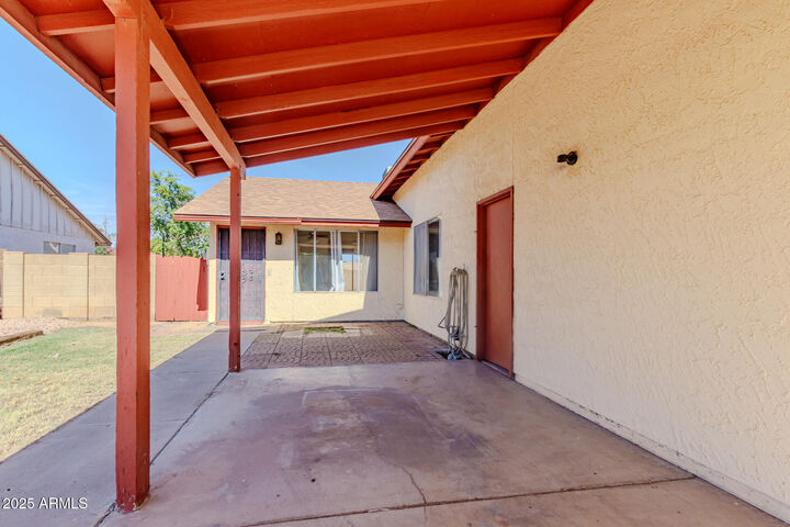 Property Photo:  1328 E Palmdale Drive  AZ 85282 