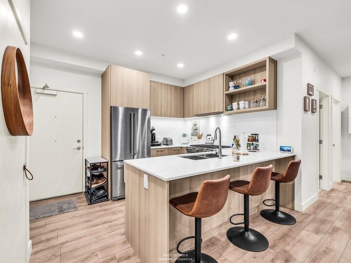 Property Photo: 735 Anskar Court 102 BC V3J 0L7