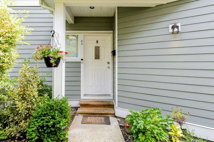 Photo de la propriété: 252 W 13th Street 1 BC V7M 1N7