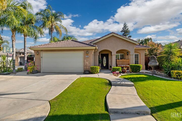 7206 Stella Court  Bakersfield CA 93312 photo