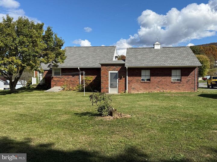 Property Photo:  580 Buchanan Trail  PA 17233 