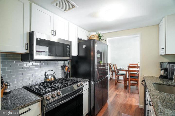 Property Photo:  309 Florence Avenue 112-N  PA 19046 