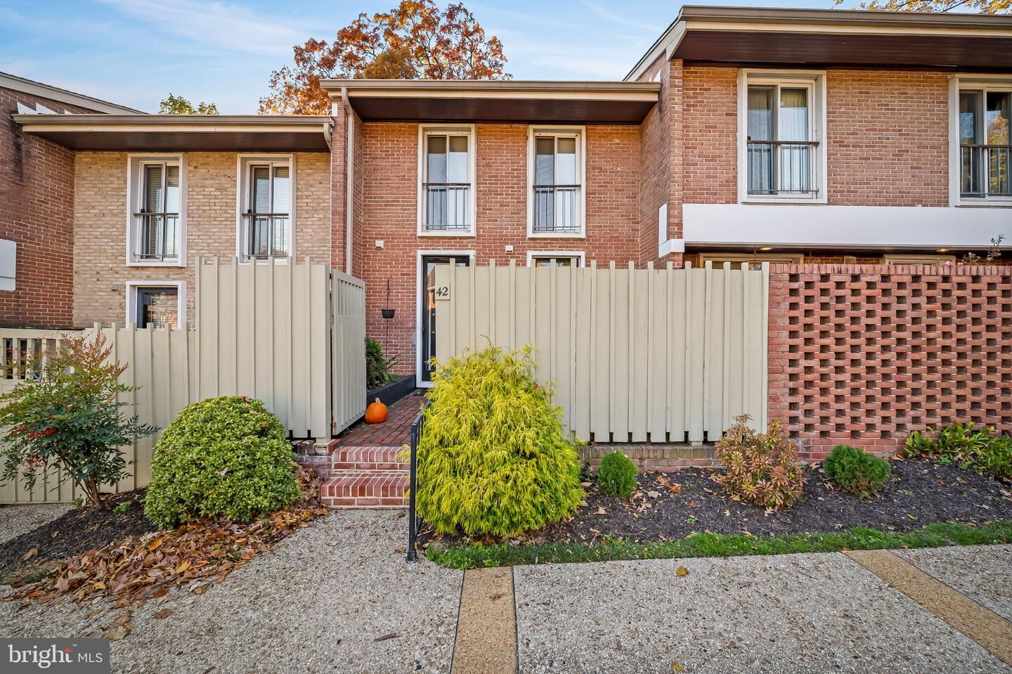 Property Photo: 42 Bouton Green Court MD 21210