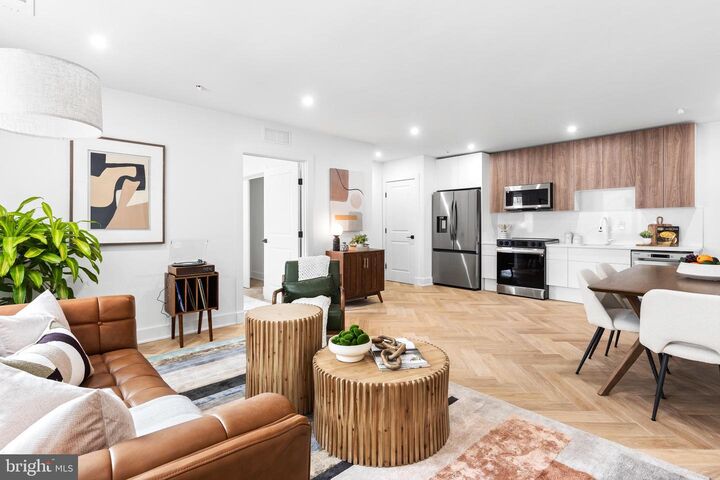 Property Photo: 1124 Florida NE 406 DC 20002