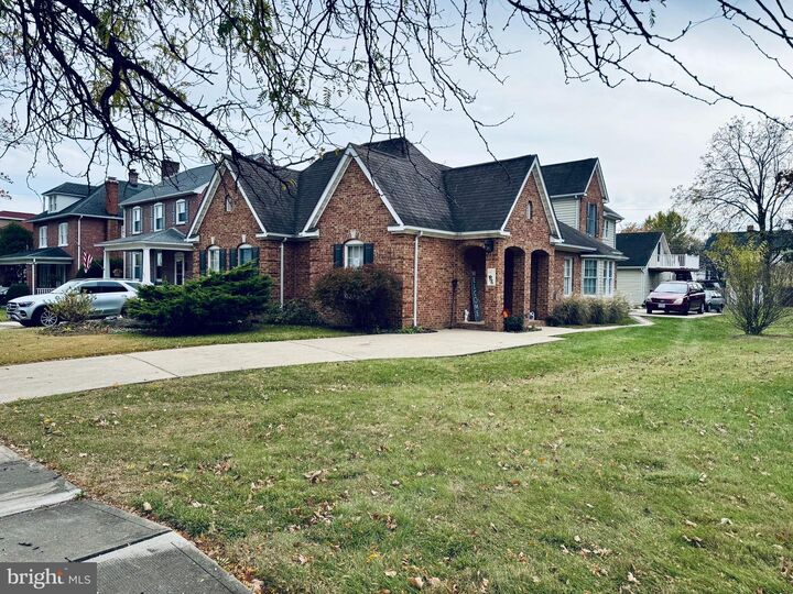 Property Photo:  687 Woodland Avenue  VA 22601 