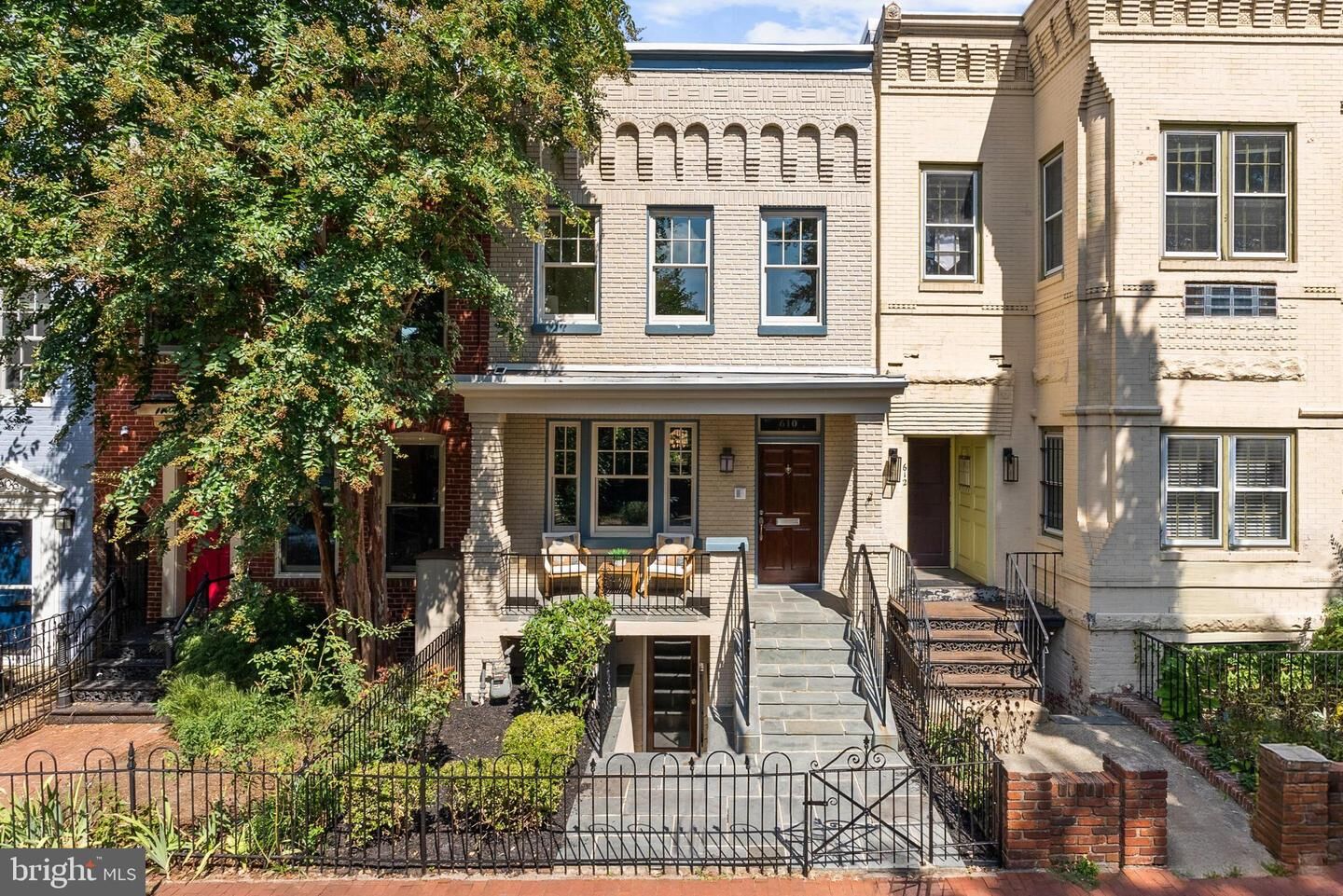 Property Photo:  610 Independence Avenue SE  DC 20003 