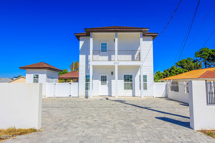 Property Photo:  6324 Sunset Avenue  FL 32408 
