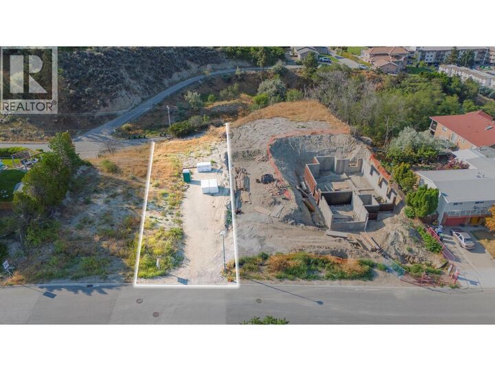 152 Greenwood Drive — photo 1