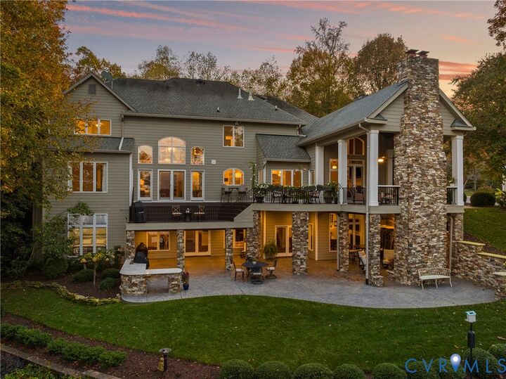 Property Photo:  5304 Beechwood Point Court  VA 23112 