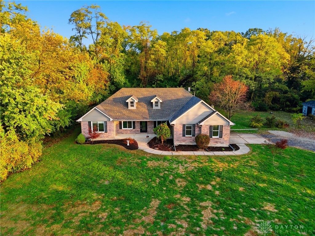 Property Photo:  1916 E State Route 73  OH 45068