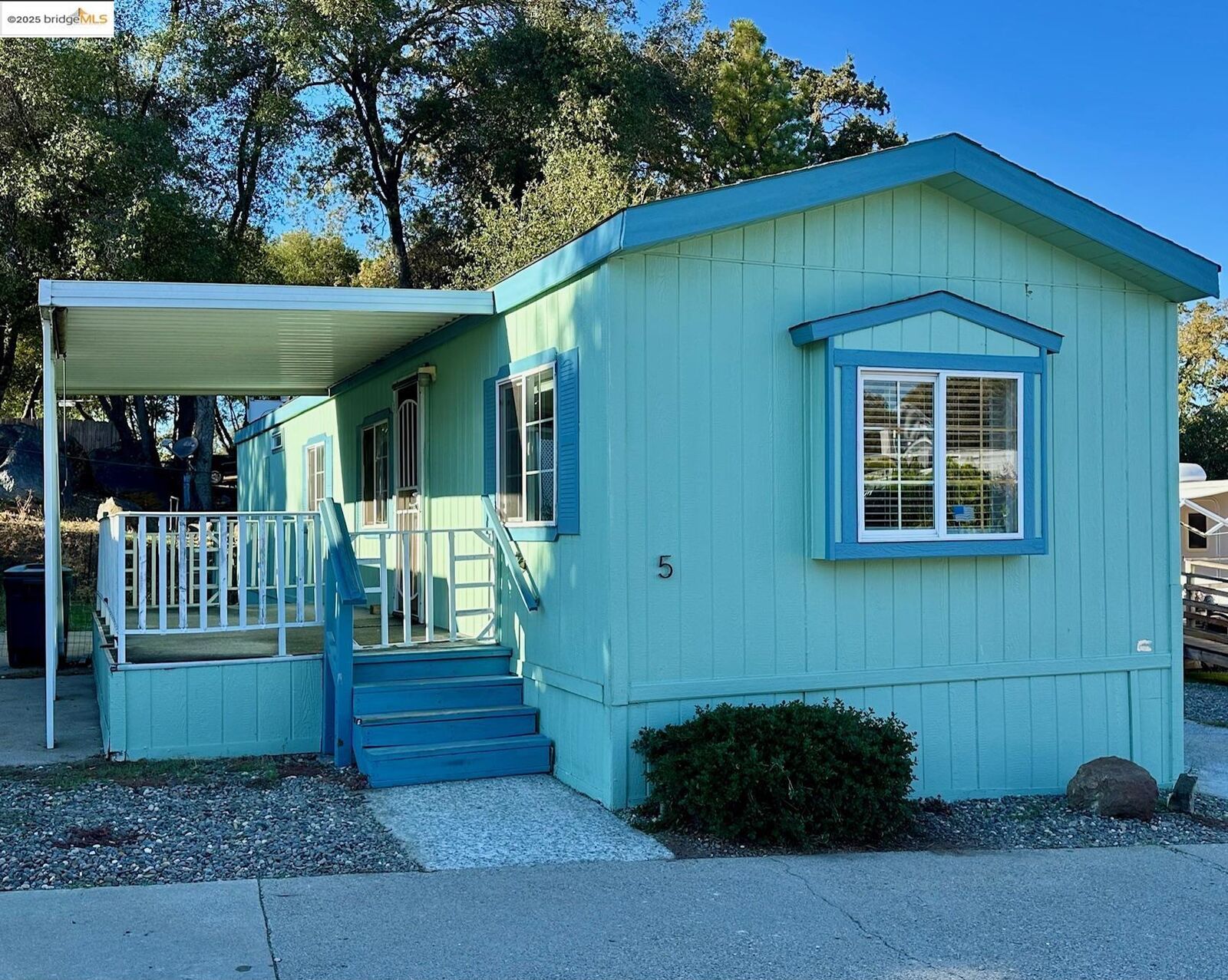 Property Photo:  14192 Tuolumne Road 5  CA 95370 