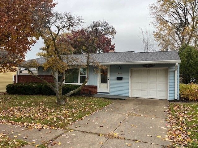 Property Photo: 4039 Burton Avenue PA 16504