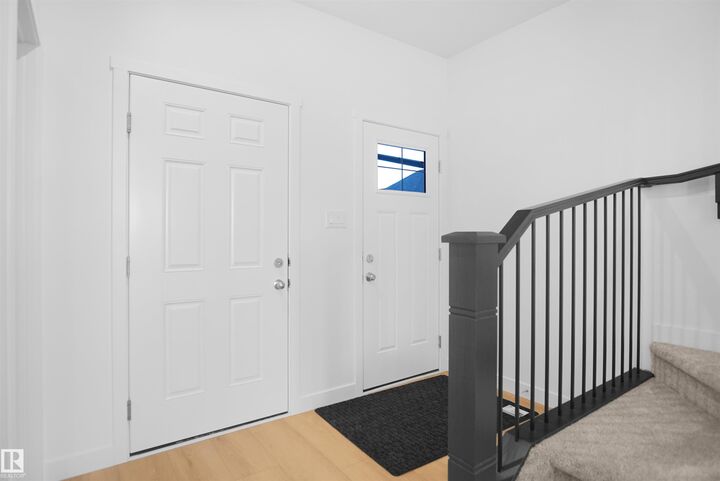 Property Photo:  3436 122 Street SW  AB T6W 5M9 