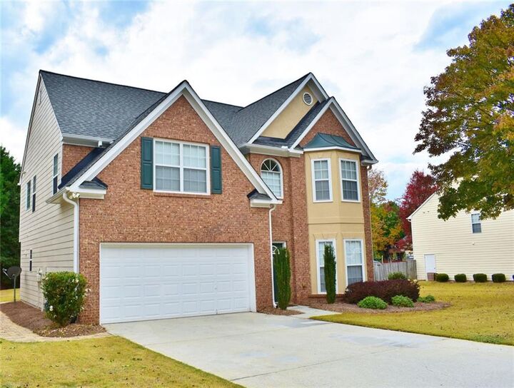 Property Photo: 2015 Lisa Springs Drive SW GA 30078