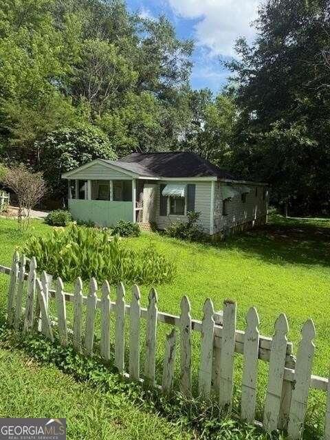 Property Photo:  1067 Hillcrest Drive  GA 30316 